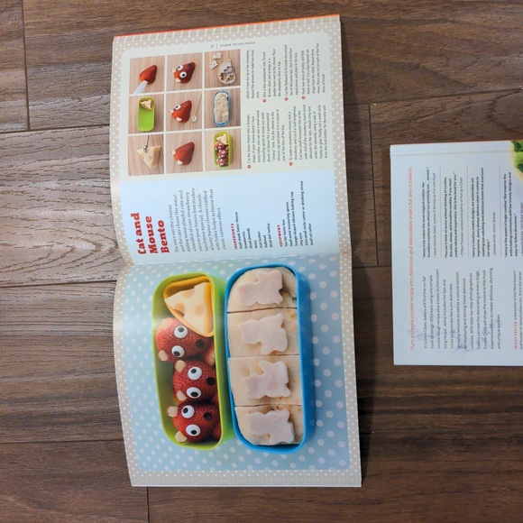 NEW set of 2 Everyday Bento and Cookie Class Fun Cooking Books - Picture 4 of 4